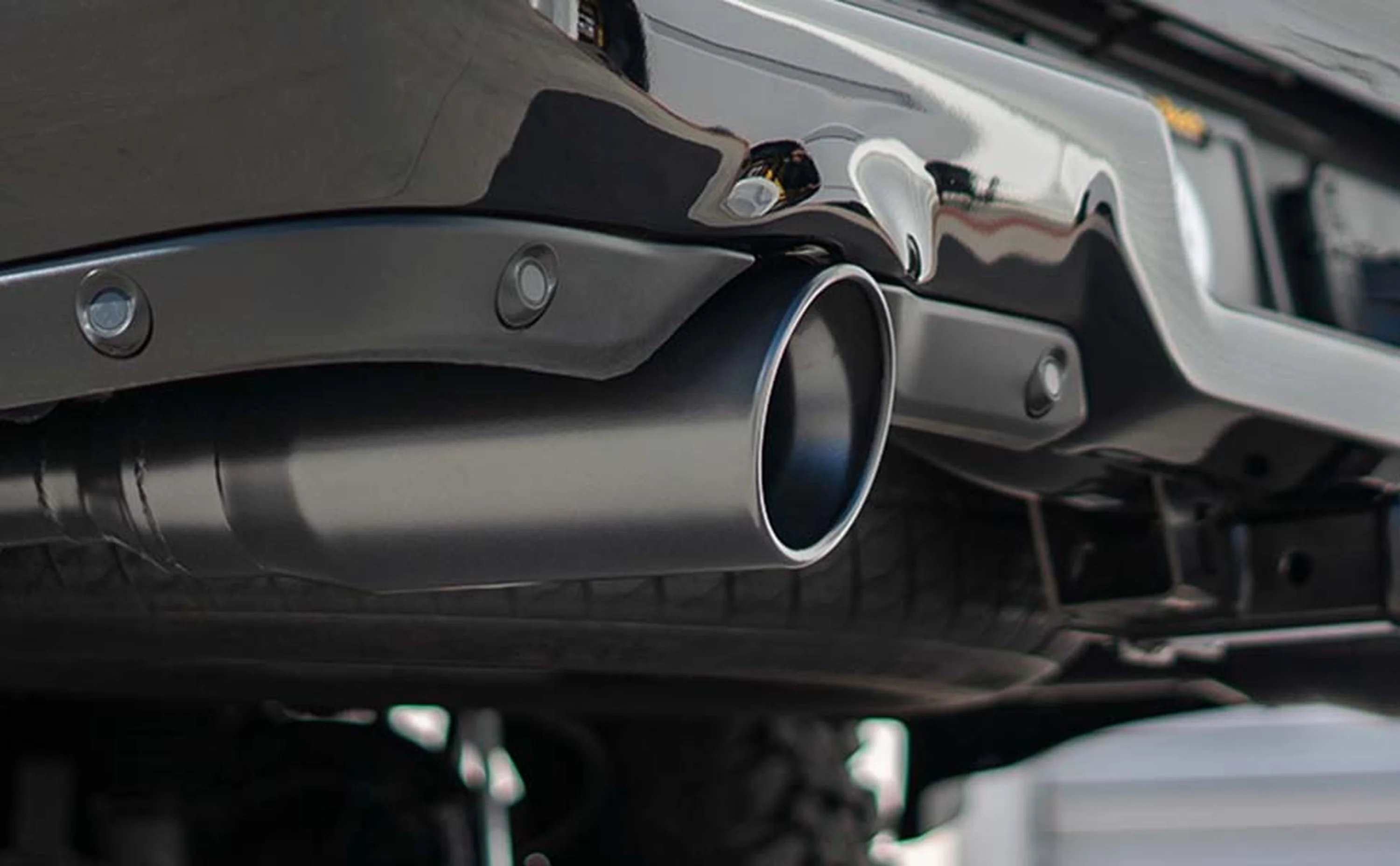 MagnaFlow 4in. Round Black Coated Exhaust Tip 35236 - Image 4